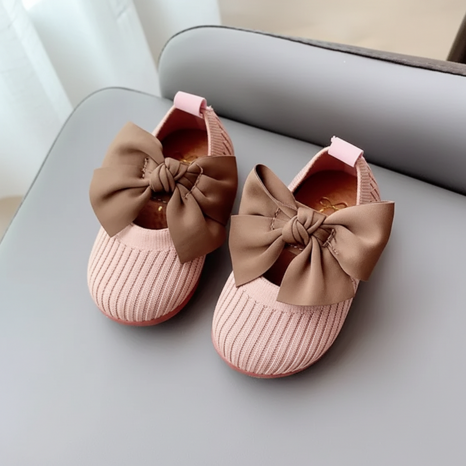 SweetBow – Lief & Praktisch – Gebreide Babyschoenen met Vlinderstrik
