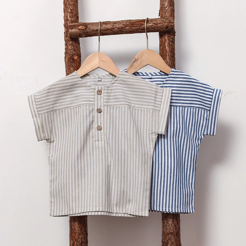 LittleClassic – Elegant & Comfortabel – Jongens Linnen Shirt met Knoopdetail