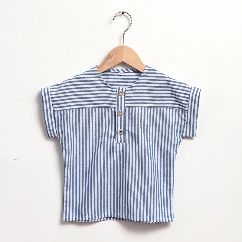 LittleClassic – Elegant & Comfortabel – Jongens Linnen Shirt met Knoopdetail