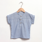LittleClassic – Elegant & Comfortabel – Jongens Linnen Shirt met Knoopdetail