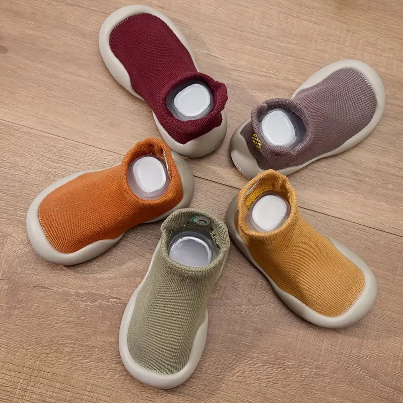 Aolso Babyschoenen, loopschoenen, antislip loopschoenen voor jongens met rubberen zool, uniseks, babyschoenen met cartoon, voor baby's van 6 tot 24 maanden, Roze uil, 22.5 EU Aolso Babyschoenen, loopschoenen, antislip loopschoenen voor jongens met rubberen zool, uniseks, babyschoenen met cartoon, voor baby's van 6 tot 24 maanden, Roze uil, 22.5 EU