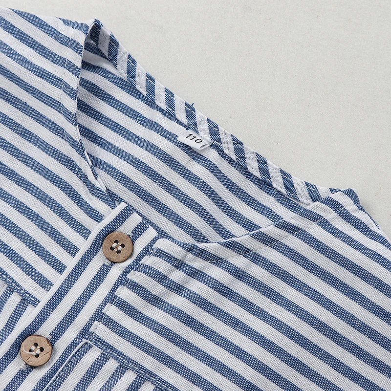 LittleClassic – Elegant & Comfortabel – Jongens Linnen Shirt met Knoopdetail
