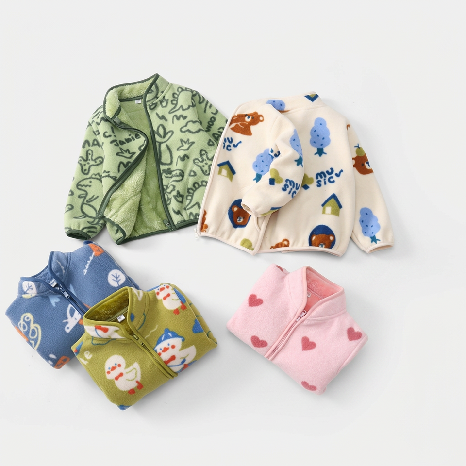 CozyFleece – Zacht & Speels – Warme Kinderjas met Cartoonprint