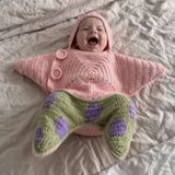 CozyStar – Zacht & Handgemaakt – Gebreid Baby Jumpsuit met Stervormig Ontwerp