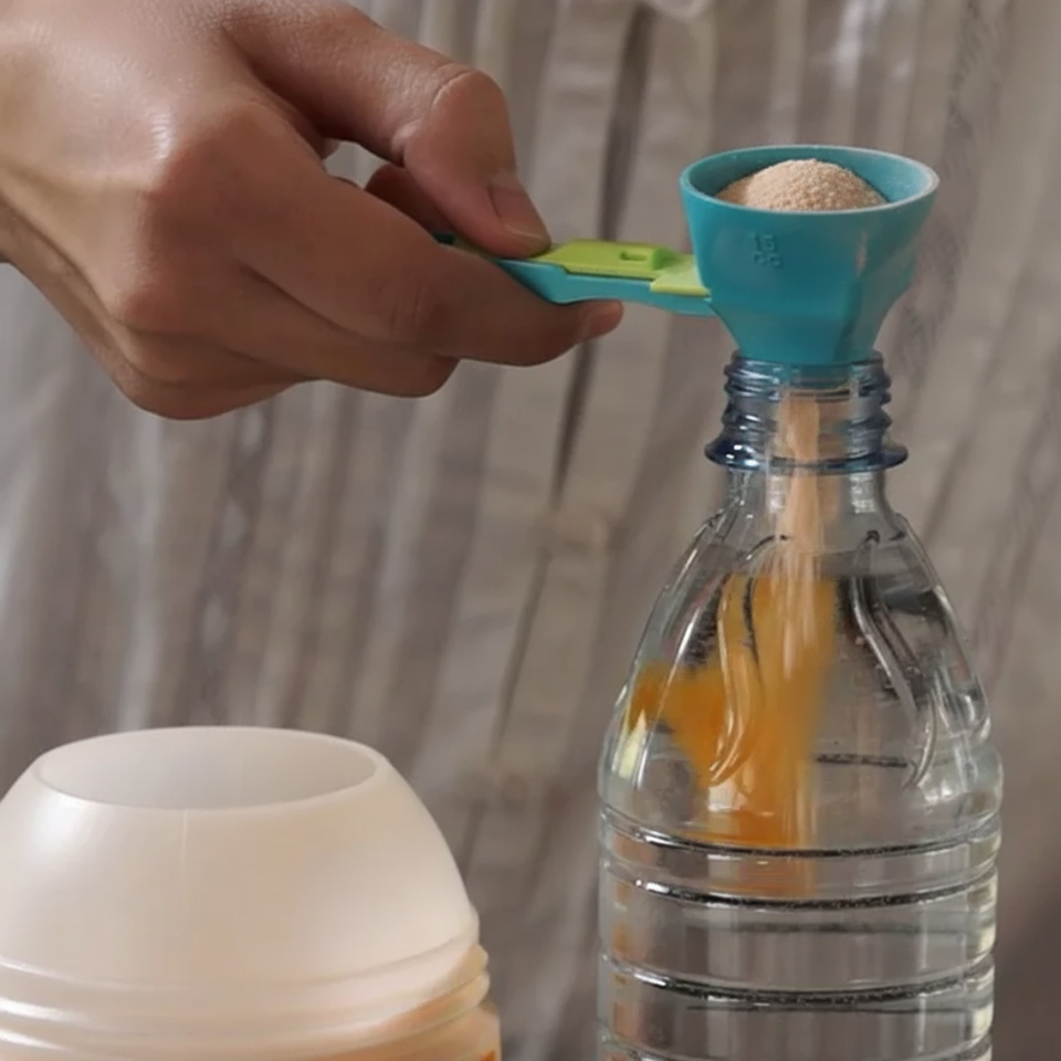PourPerfect – Keuken & Maatwerk – Maatbeker Lepel en Trechter