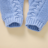 SoftKnit – Warm & Schattig – Gebreid Baby Jumpsuit met Capuchon