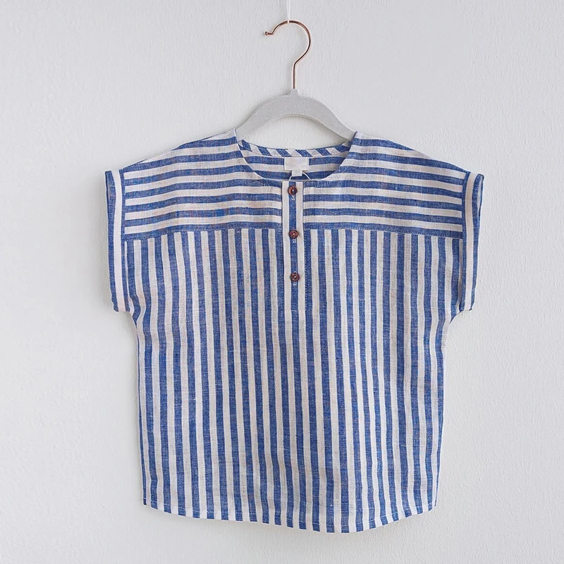 LittleClassic – Elegant & Comfortabel – Jongens Linnen Shirt met Knoopdetail