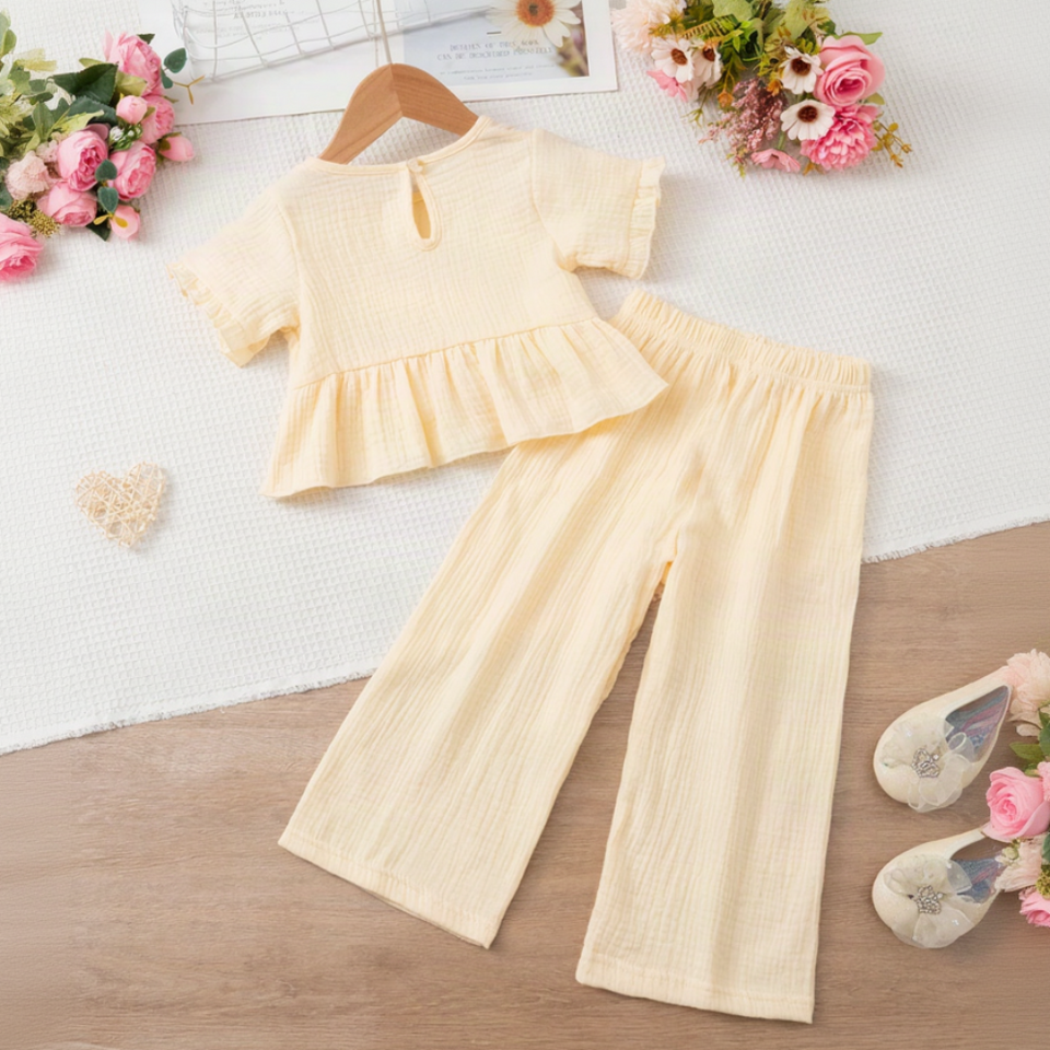 SoftCharm – Elegant & Comfortabel – Meisjes Set met Ruffle Top en Lange Broek