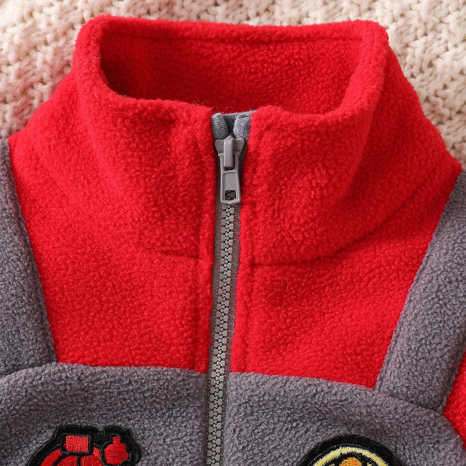 FireBuddy – Warm & Speels – Onesie met Brandweerdesign