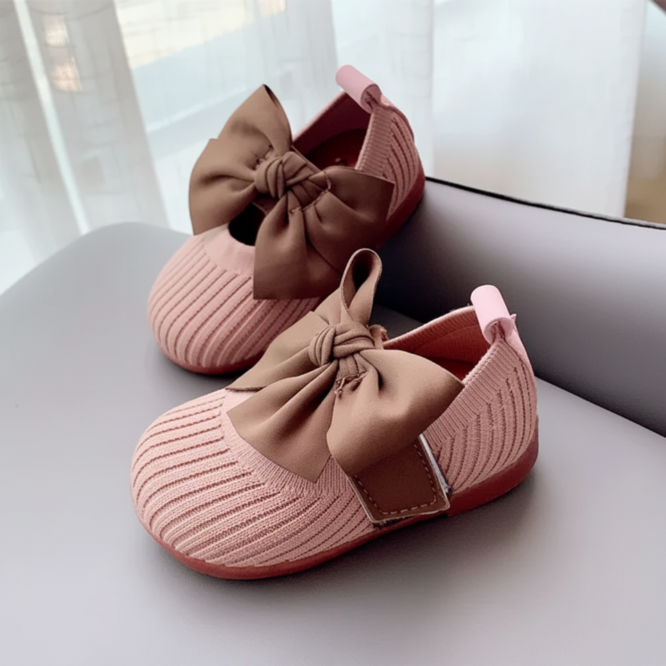 SweetBow – Lief & Praktisch – Gebreide Babyschoenen met Vlinderstrik