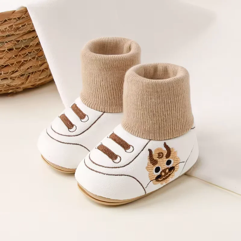 LittleCloud – Knus & Praktisch – Warme Babyschoenen met Hoge Sok