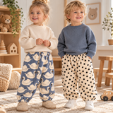 FuzzyPants – Zacht & Warm – Pluche Kinderbroek met Speelse Prints