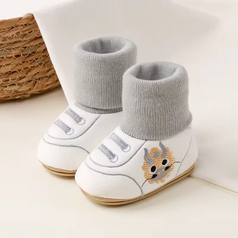 LittleCloud – Knus & Praktisch – Warme Babyschoenen met Hoge Sok