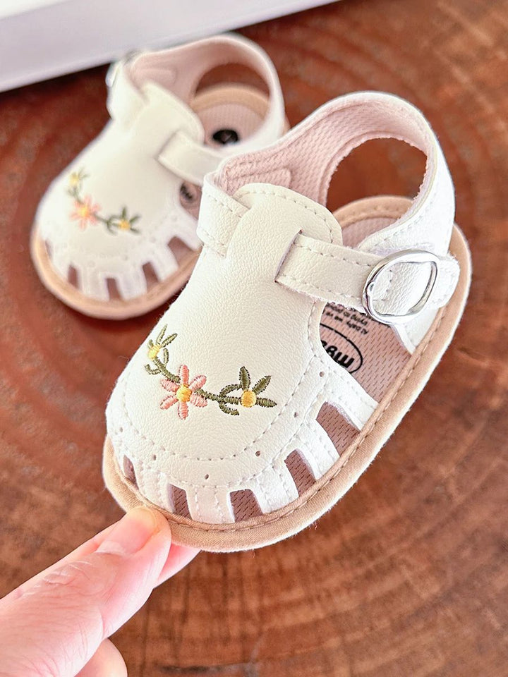 TinyPetals – Comfort & Stijl – Baby Sandalen met Bloemenborduursel