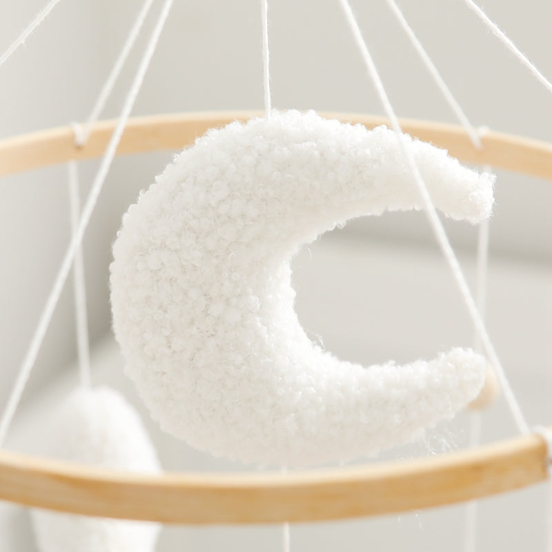 Nuvio – Rust & Sfeer – Babymobiel met Wolken