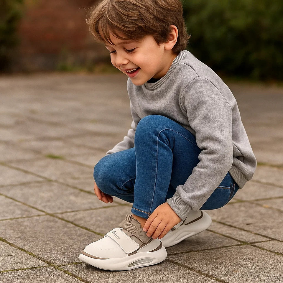 KidStride – Trendy & Functioneel – Klittenband Sneakers