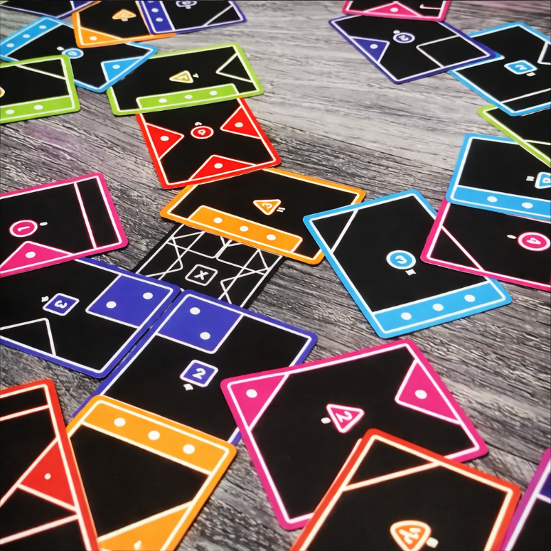 MatchMania – Actief & Leuk – Connecting Cards Game