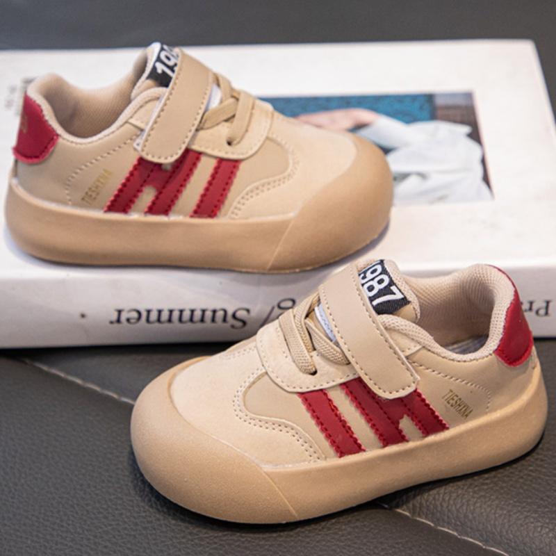 StrideKids – Comfort & Stijl – Sneakers met klittenband