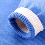 CozziWear – Warm & Trendy – Gebreid Vest met Beertjes