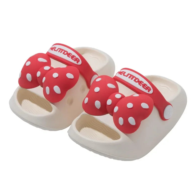 Mini Fashion – Vrolijk & Veilig – Polka Strand Slippers