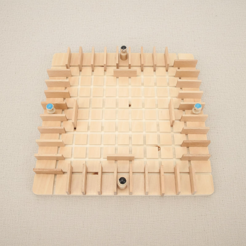 Wooden Chess Puzzle Game – Strategie & Denken – Bordspel